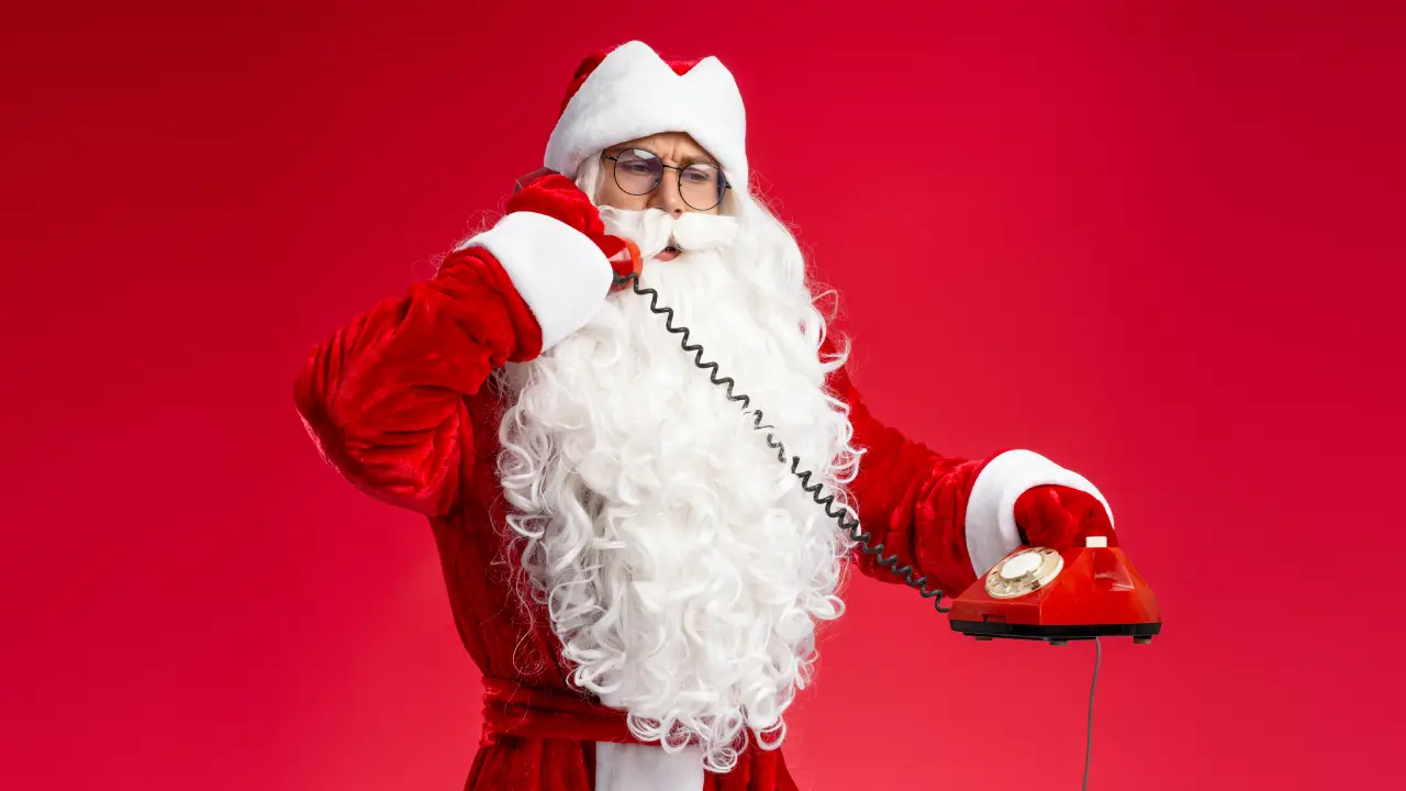 Where to Find the Best Deals on Red Velvet Santa Costumes