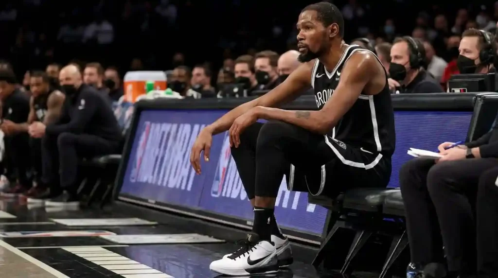 Courtside to Curb: How to Transition the Look for Everyday Wear